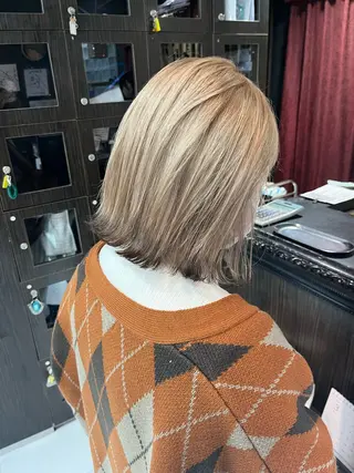 ミディアム カラー 🦋YUI 髪質改善 ブリーチ　着付け🦋のヘアスタイル