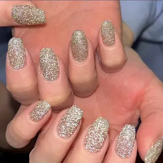 ネイル &robe銀座店 runeのネイルデザイン