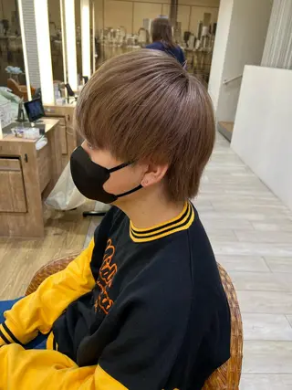 カラー メンズ 赤本悠斗波巻きパーマ メンズパーマのヘアスタイル