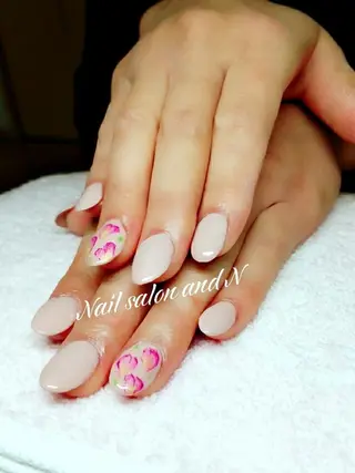 ネイル and Nのネイルデザイン