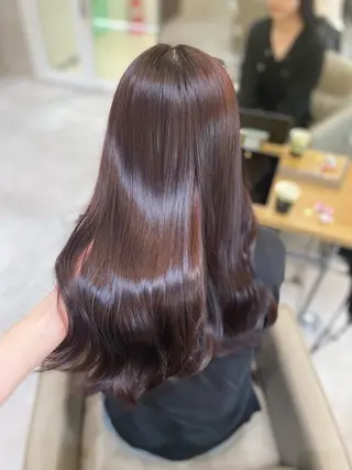 ロング AKANE 【zina新宿】のヘアスタイル