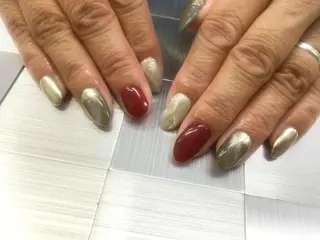ネイル 名倉 彩乃のネイルデザイン