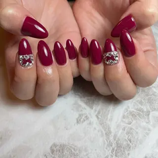 ネイル 里見 麗のネイルデザイン