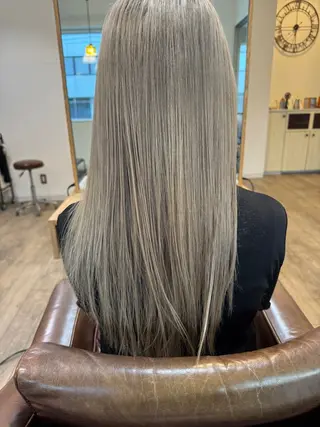 カラー 金田 龍征のヘアスタイル