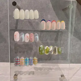 ネイル MIKU🌿 ネイル&まつげパーマのマツエク・マツパデザイン