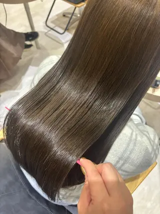 ミディアム カラー Asumi 髪質改善/美髪/艶髪のヘアスタイル