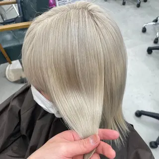 ミディアム カラー Lull1人美容室 バレイヤージュのヘアスタイル