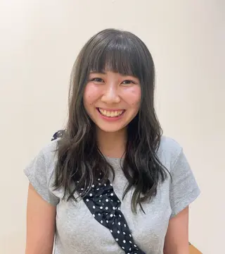 カラー 金森 実海のヘアスタイル