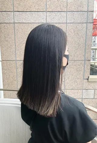 セミロング カラーアンドケアリタ kitamuuuのヘアスタイル