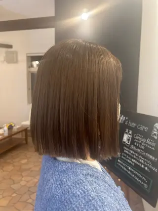 ショート カラー 畠中 望来のヘアスタイル