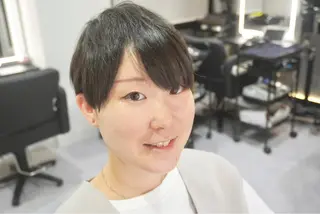 ショート ミヤザキ ユタカのヘアスタイル