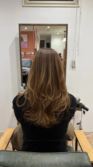 セミロング カラー sakurabi RURIのヘアスタイル