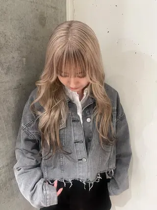 ロング 名古屋ハイトーン/ 🐶ブリーチ専門店のヘアスタイル