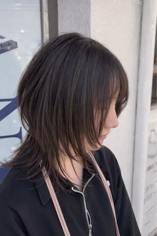 ミディアム 【長岡天神】レイヤー カット　Hiroのヘアスタイル