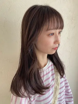 セミロング カラー 井上 歩美のヘアスタイル