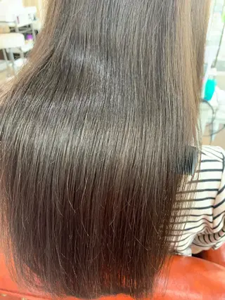 ロング カラー RINKA 琳茄のヘアスタイル