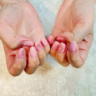 ネイル nijiiro🌈 サトウのネイルデザイン