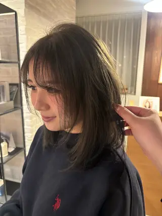 ミディアム 増山美咲 /LINE/横浜のヘアスタイル