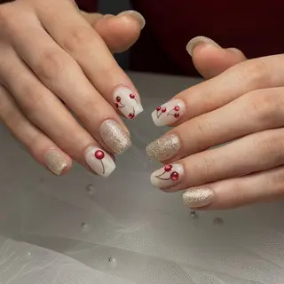 ネイル .moody ナナのネイルデザイン