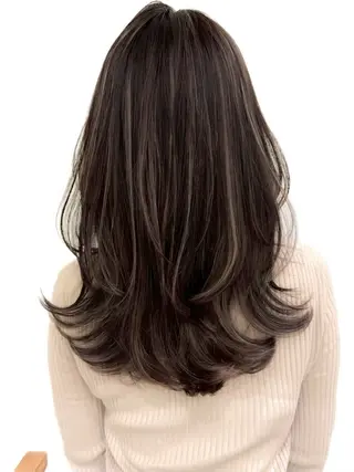 ミディアム Amaretto かなのヘアスタイル