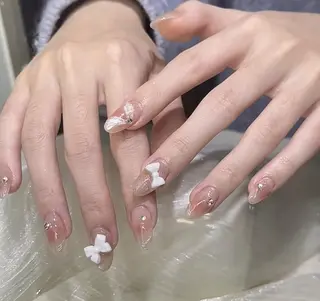 ネイル エリ🫧 nail池袋東口のネイルデザイン