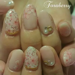 ネイル ネイリスト なつみのネイルデザイン