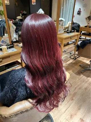 ロング 西村 雪菜のヘアスタイル