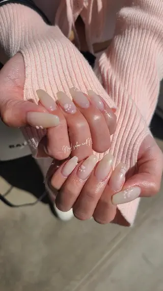 ネイル and Nのネイルデザイン