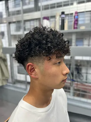 パーマ SiV(ｼﾋﾞ)✂︎ メンズ専門💈のヘアスタイル