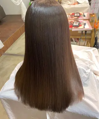 ロング 及川 亜美のヘアスタイル