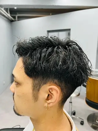 ショート パーマ メンズ 池袋メンズパーマ フェード純平のヘアスタイル