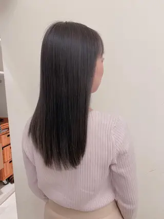 セミロング カラー 吉田 光佑のヘアスタイル