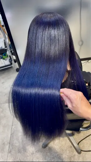 ロング カラー 及川シゲル 髪質改善講師のヘアスタイル