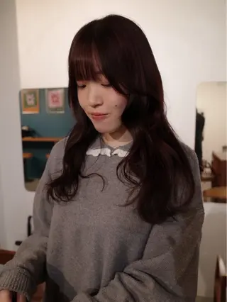 カラー 古澤 芽依のヘアスタイル