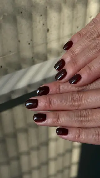 ネイル miele【ミエレ】 海外シンプルデザインのネイルデザイン