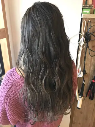 ロング カラー ハイトーン×髪質改善 KENTAのヘアスタイル