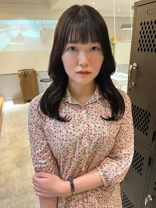 ミディアム カラー SIKI yuuna レイヤーカット🪽のヘアスタイル