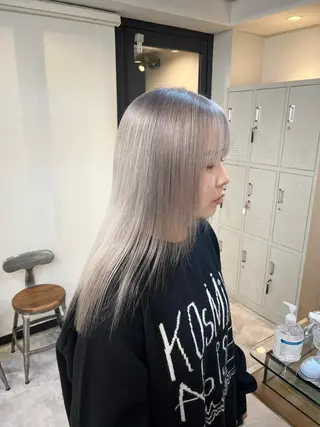 ロング ハイトーン🫧艶髪 MAIKAのヘアスタイル