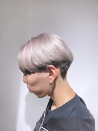 カラー メンズ 吉原葵/ハイトーン /インナーカラーのヘアスタイル