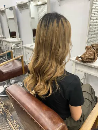 ロング SONE .のヘアスタイル