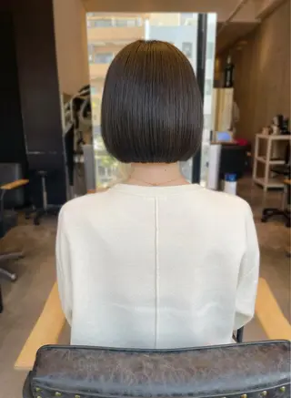 ミディアム カラー 平栗 篤のヘアスタイル