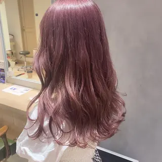 カラー hana ROCCO3rdのヘアスタイル