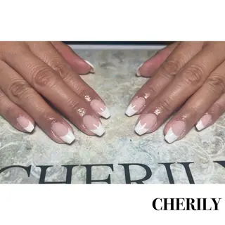 ネイル CHERILY SAKURAのネイルデザイン