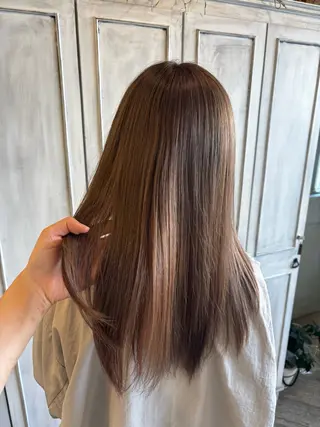 ロング カラー アオバ / ハイトーンカラーのヘアスタイル