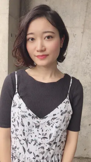 ミディアム カラー 及川 光のヘアスタイル