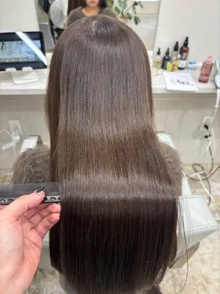 ロング カラー makoto⌇レイヤ ー⌇艶カラー🍒‎のヘアスタイル