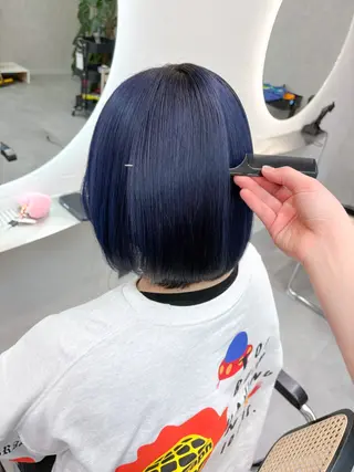 カラー Hz/ヘルツ SHIHOのヘアスタイル