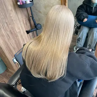 ロング カラー Lull1人美容室 バレイヤージュのヘアスタイル