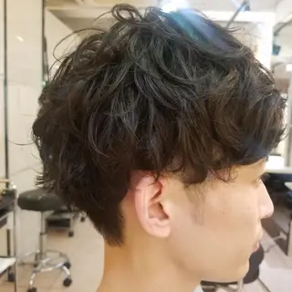 ミディアム パーマ 内村 純也のヘアスタイル