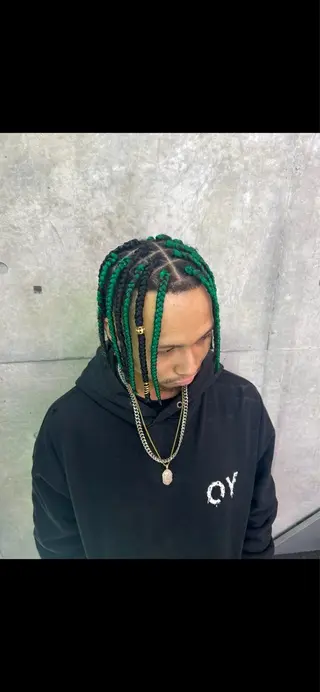 ミディアム ヘアアレンジ メンズ HONEY TRAP!所属・HARURU🪮✨ ブレイズ海外ヘアのヘアスタイル